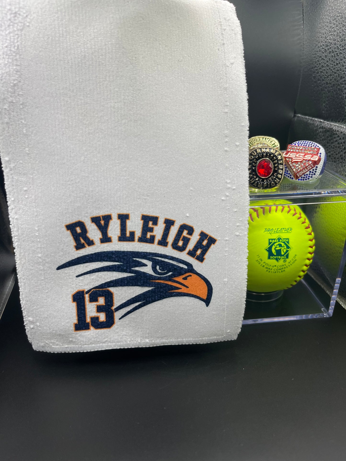 Pitching towel | Personalized belt towel for infielders | Sports towel | Team towel | Towel for pitching