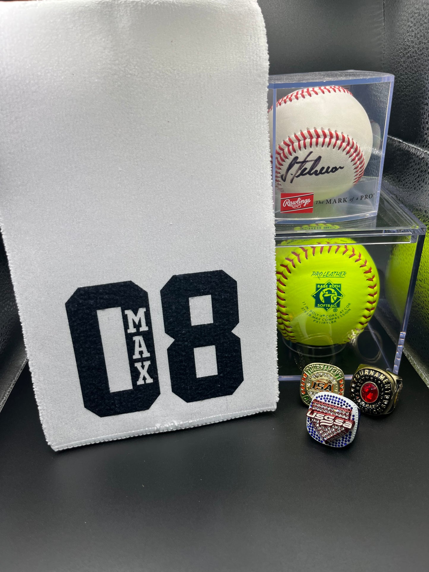 Pitching towel | Personalized belt towel for infielders | Sports towel | Team towel | Towel for pitching