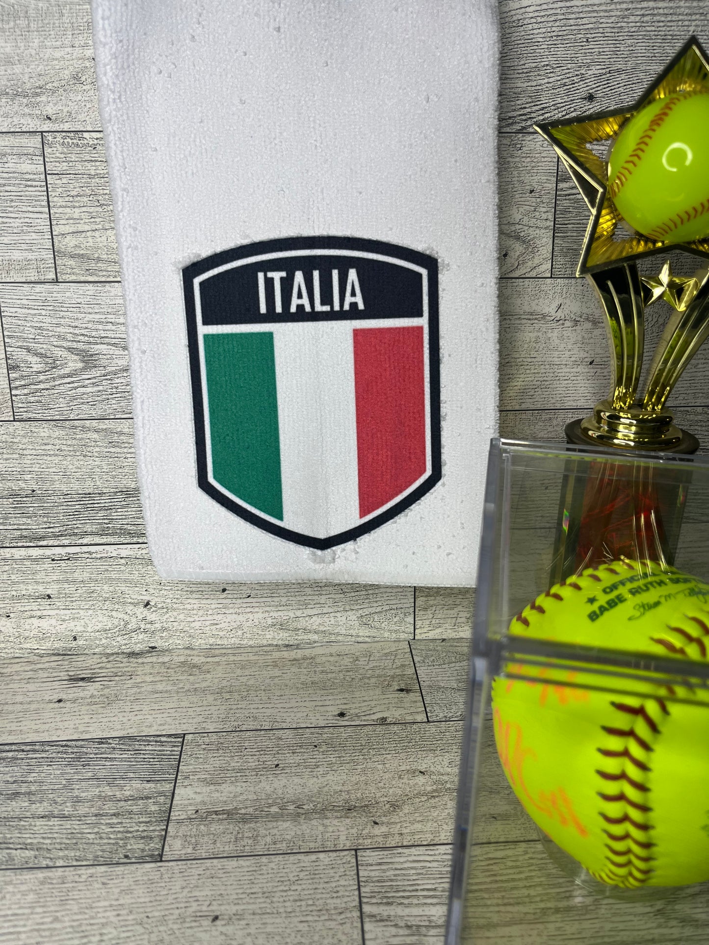Pitching towel | Personalized belt towel for infielders | Sports towel | Team towel | Towel for pitching