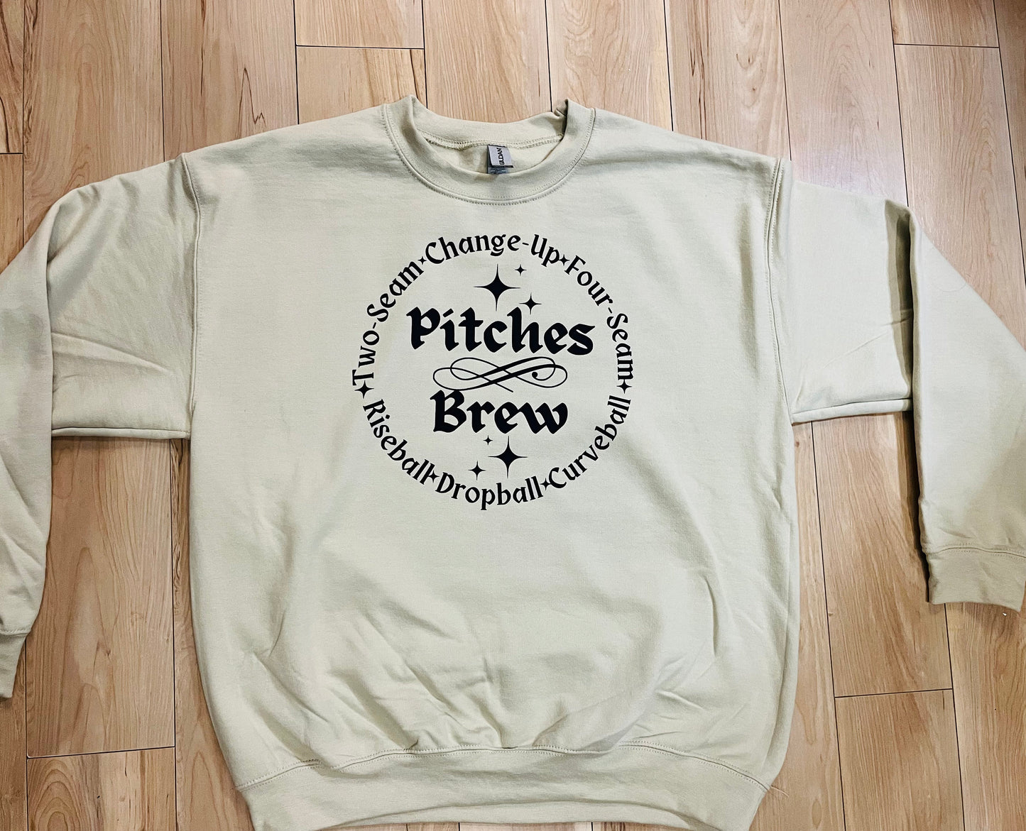 Halloween Softball Sweatshirt | Softball Baseball mom| Gift for pitchers | Pitching coach | Pitchers Mom| Catchers |