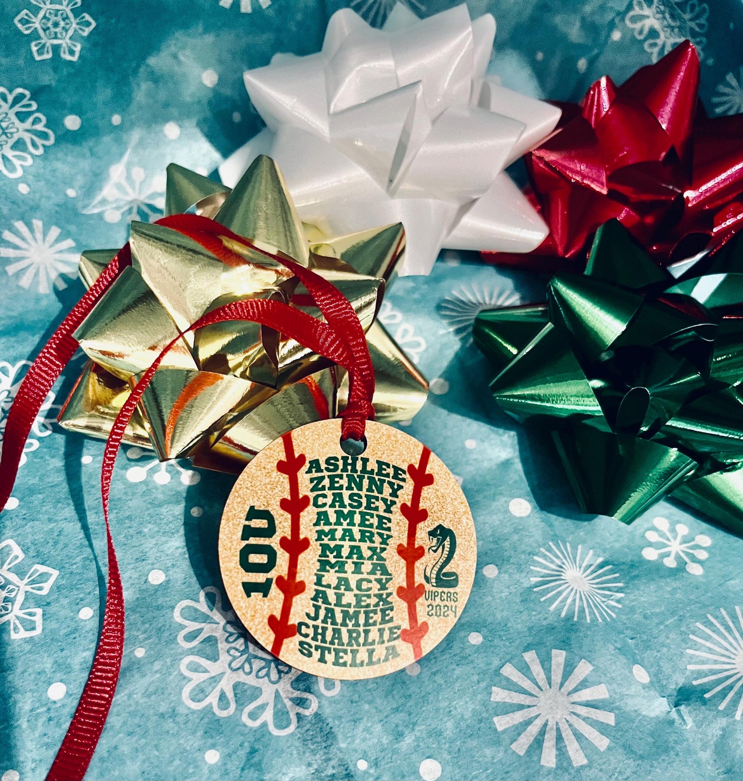 Christmas Ornaments | Custom Team Gift | Stocking Stuffers Idea | Mom, Coaches Gift | Teen Youth Softball Baseball Soccer